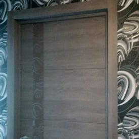 Фото смонтированной двери и отзыв про установку ПЛОСКОСТЬ в Санкт-Петербурге от Попова Миросвета